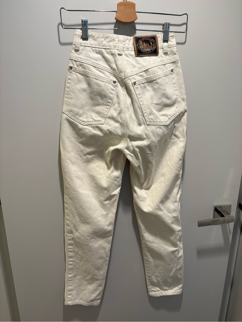 Vintage DKNY Women's Straight Leg Jeans in Off-White/Cream